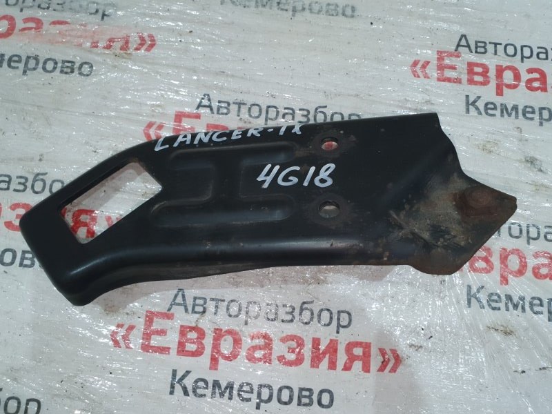 Кронштейн подушки двигателя Mitsubishi Lancer CS3A 4G18 2006