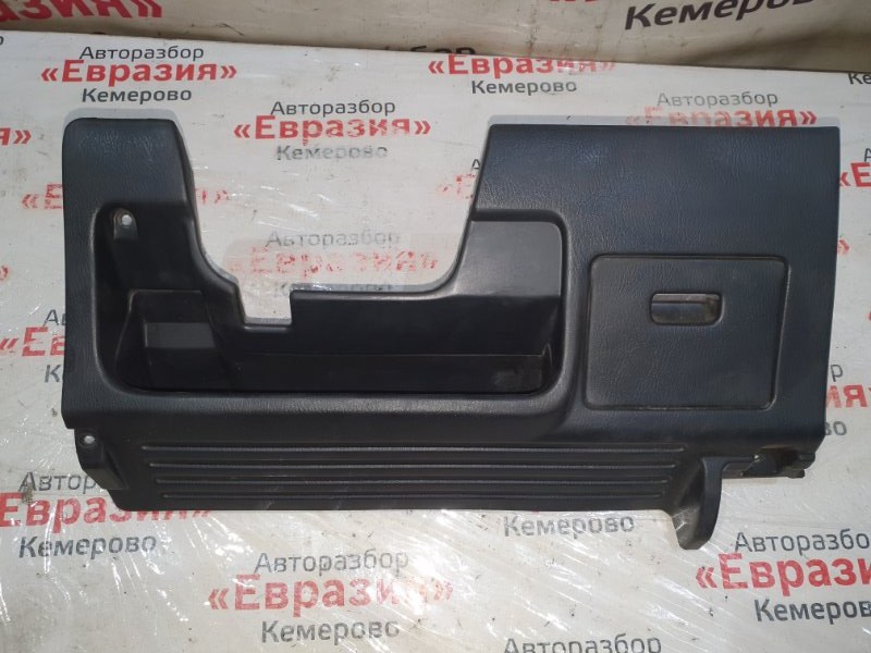 Накладка торпедо Nissan Primera WQP11 QG18DD 2000