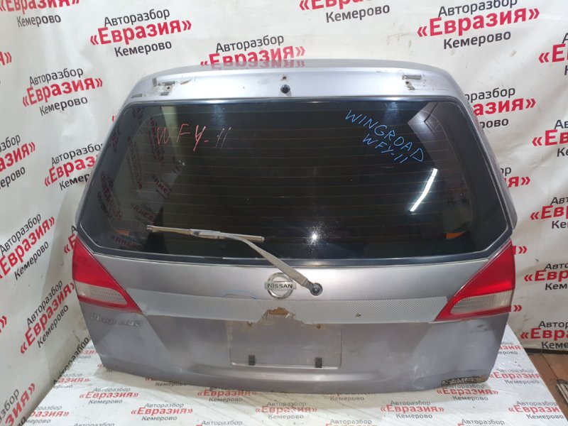 Дверь багажника Nissan Wingroad WFY11 QG15DE 1999