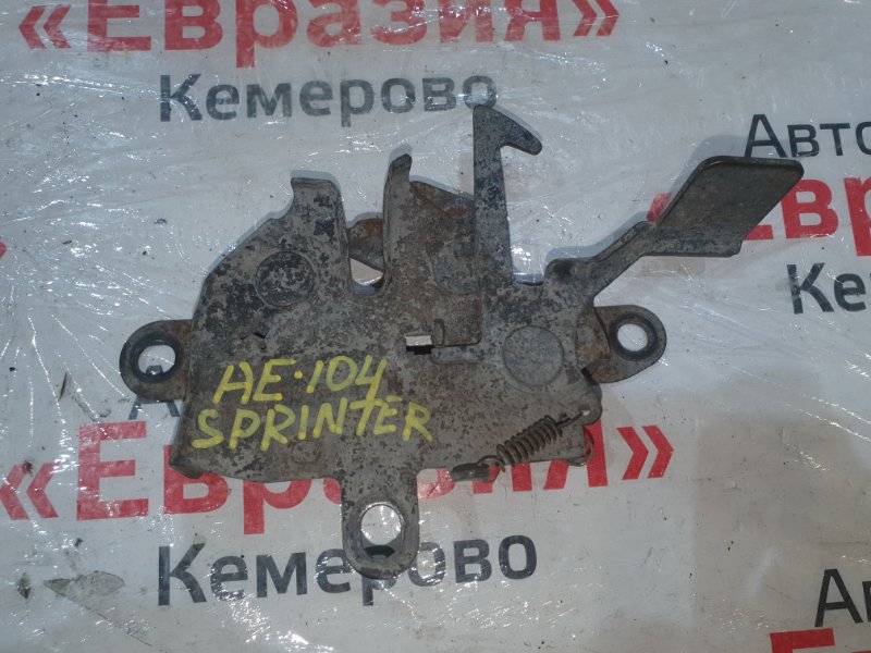 Замок капота Toyota Sprinter AE104 4AFE 1994