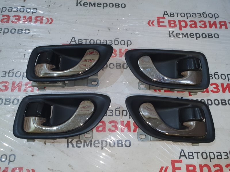 Ручка двери внутренняя Mitsubishi Galant EA1A 4G93 1997