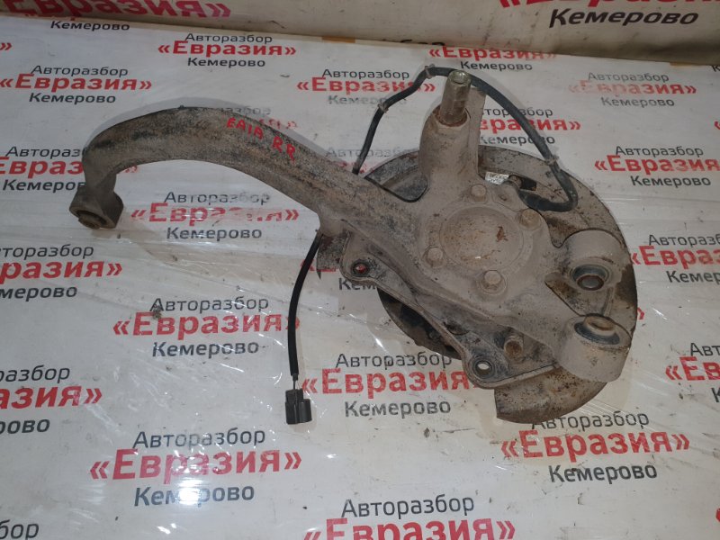 Кулак поворотный Mitsubishi Galant EA1A 4G93 1997 задний правый