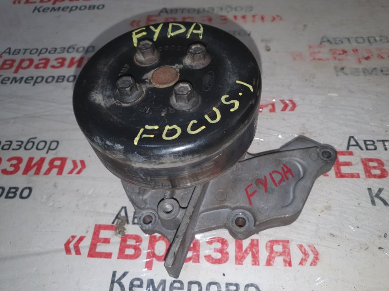 Помпа Ford Focus DBW FYDA 2001