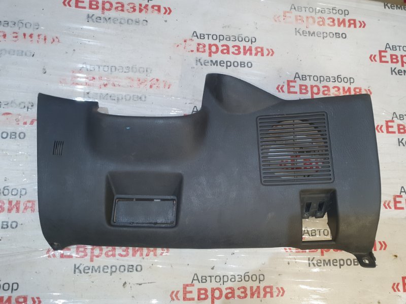 Накладка торпедо Toyota Corolla EE104 5EFE 1997