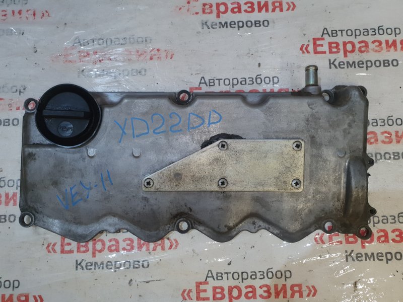 Крышка головки блока цилиндров Nissan Ad VEY11 YD22DD 1999