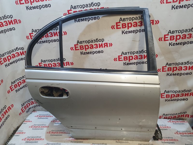 Дверь Mitsubishi Eterna E54A 6A12 1993 задняя правая