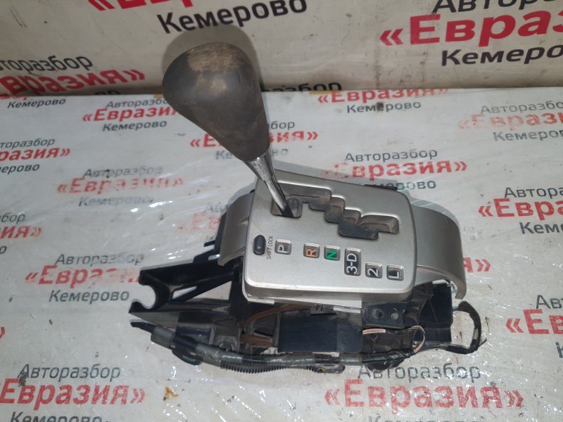 Селектор кпп Toyota Corolla ZRE151 1ZRFE 2012