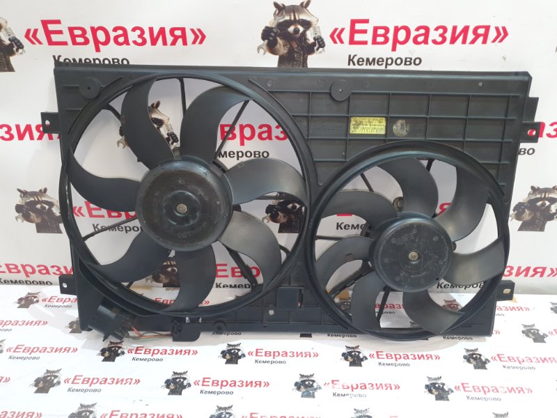 Диффузор радиатора Skoda Octavia 1Z3 BGU 2011
