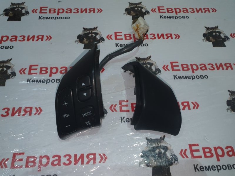 Кнопки руля Mazda Mazda3 BK Z6 2008 (б/у)
