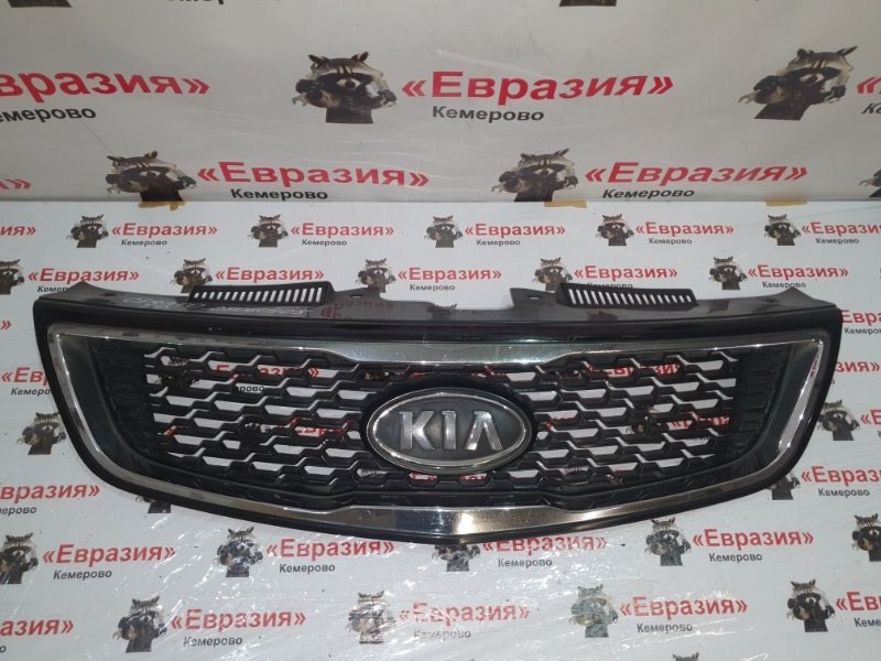 Решетка радиатора Kia Cerato TD G4FC 2011 (б/у)