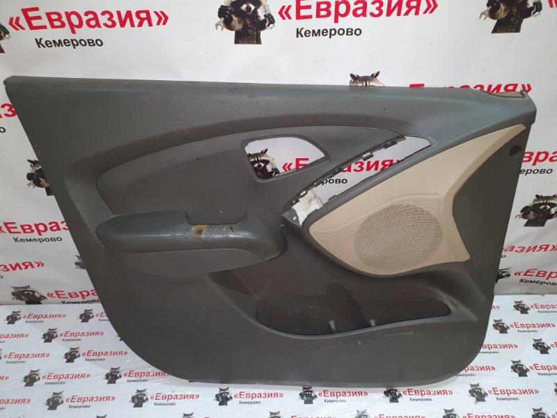 Обшивка двери Hyundai ix35 LM G4KD 2011 передняя левая (б/у)