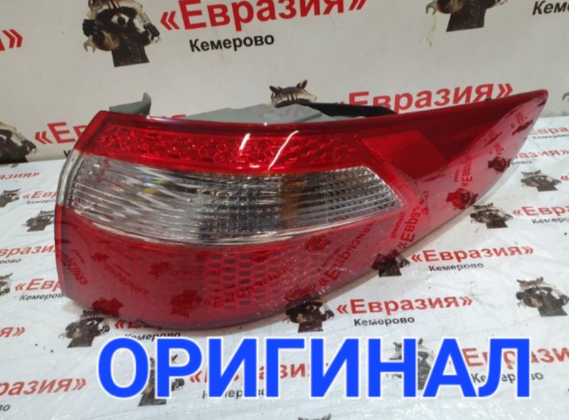 Стоп-сигнал Kia Rio QB G4FC 2014 задний правый (б/у)