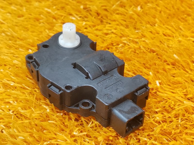 Привод заслонки отопителя 7-Series 2009 F01 N63B44A