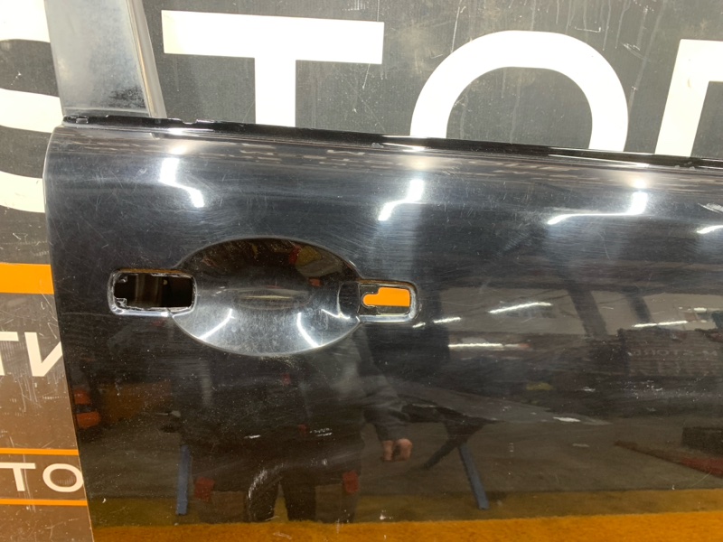 Дверь передняя правая FX35 S50 VQ35DE