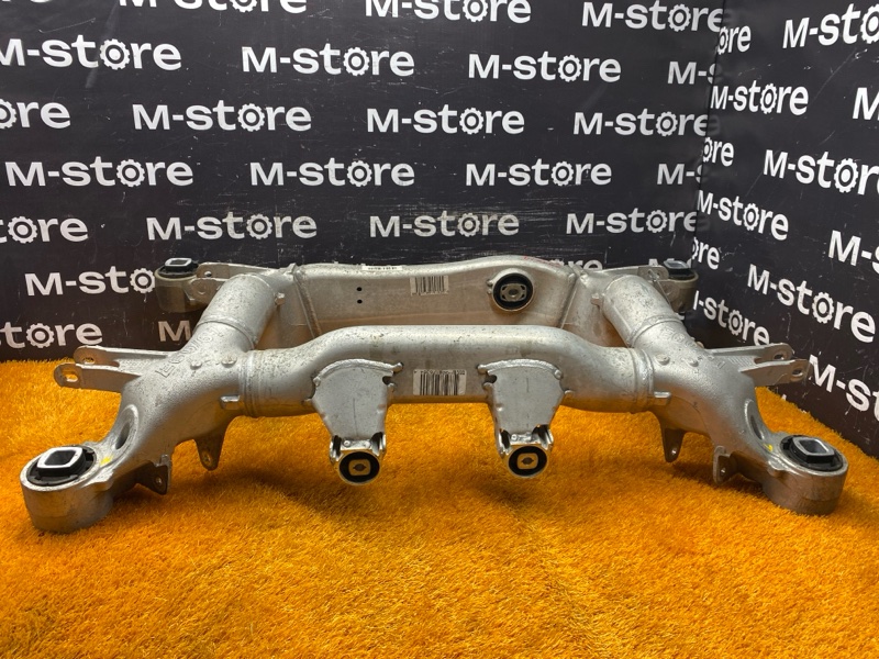 Балка поперечная (подрамник) задняя 5-Series 2004 E60 M54B25 (256S5) Балка поперечная (подрамник) задняя 5-Series 2004 E60 M54B25 (256S5)