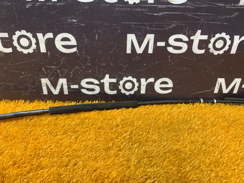 Трос ручника задний правый A4 2008 B7/8E ALT