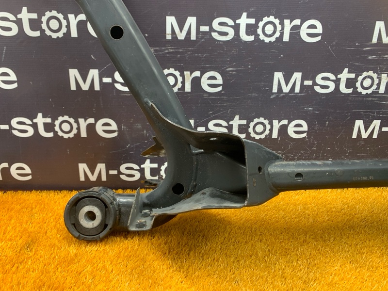 Балка поперечная (подрамник) задняя A4 2008 B7/8E ALT