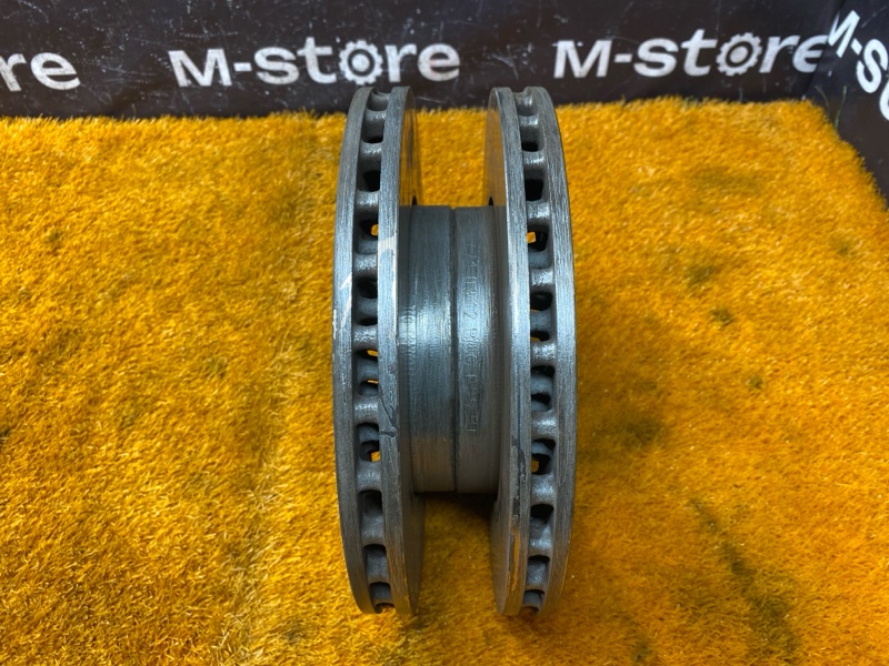 Диск тормозной передний C-Class 2003 W203 271.946 Диск тормозной передний C-Class 2003 W203 271.946