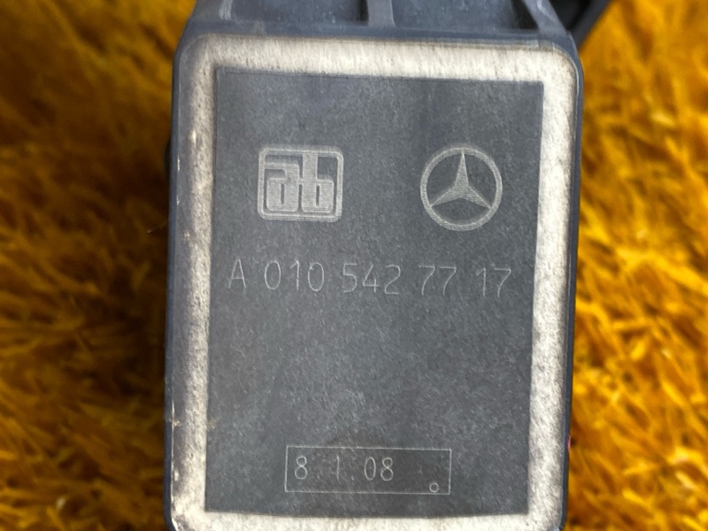 Датчик высоты дорожного просвета передний правый M-Class 2008 W164 272.967