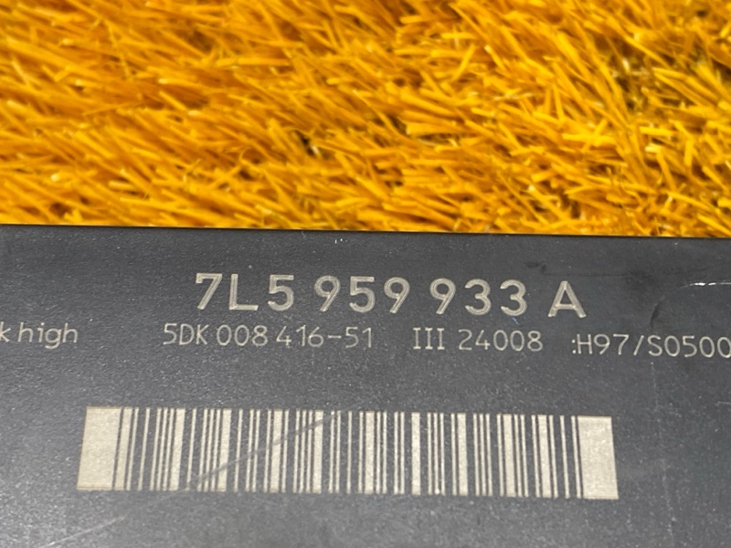 Блок комфорта Cayenne 2009 957 M4801