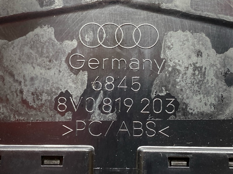 Дефлектор воздушный задний A3 2015 8V CXSA