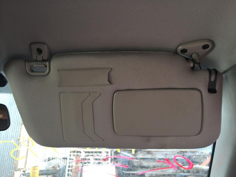 Козырек солнцезащитный правый Forester SG5 EJ203 Козырек солнцезащитный правый Forester SG5 EJ203