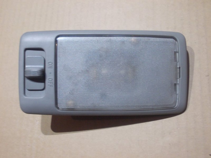 Запчасть фонарь потолочный Subaru Forester SG5 EJ203 84601SA000NE контрактная Фонарь потолочный Subaru Forester SG5 EJ203 84601SA000NE контрактная