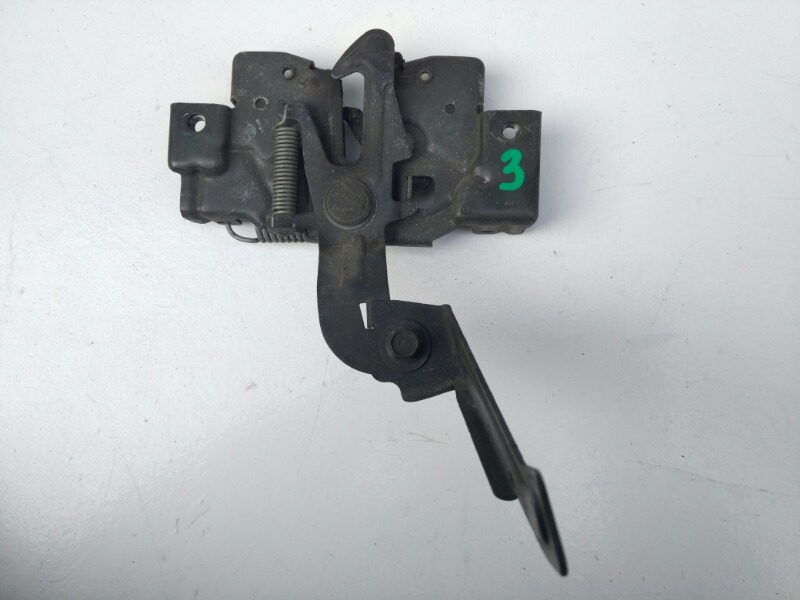 Замок капота Mazda Axela BK Замок капота Mazda Axela BK