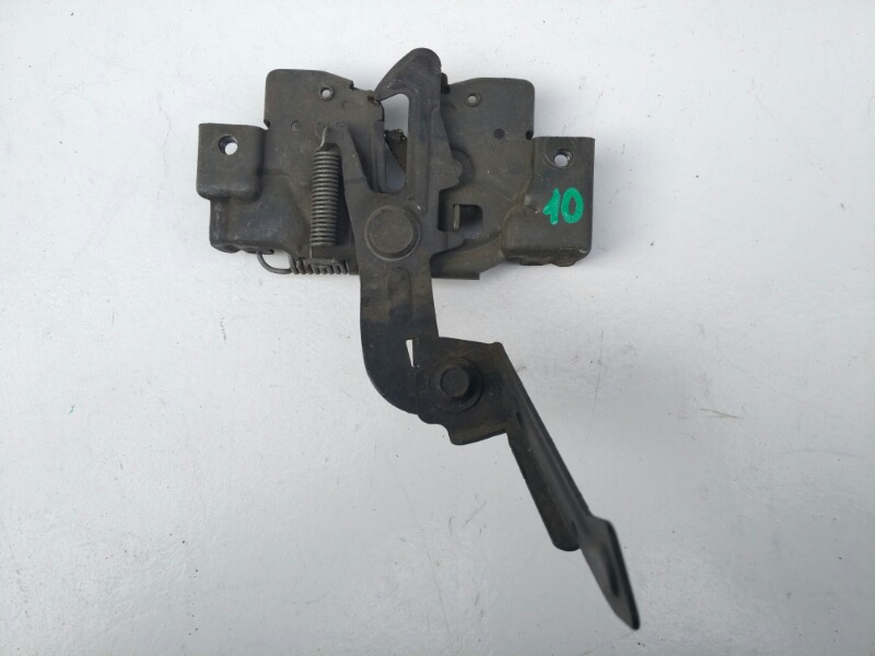 Замок капота Mazda Axela BK Замок капота Mazda Axela BK