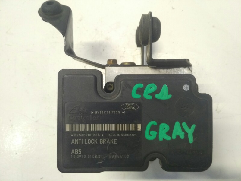Блок abs Mazda Axela BK3P Блок abs Mazda Axela BK3P