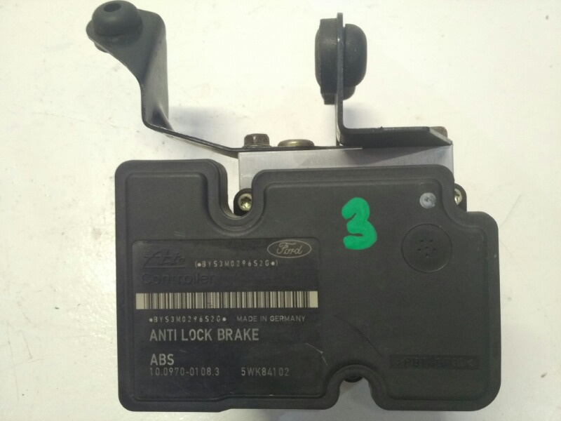 Блок abs Mazda Axela BK3P Блок abs Mazda Axela BK3P