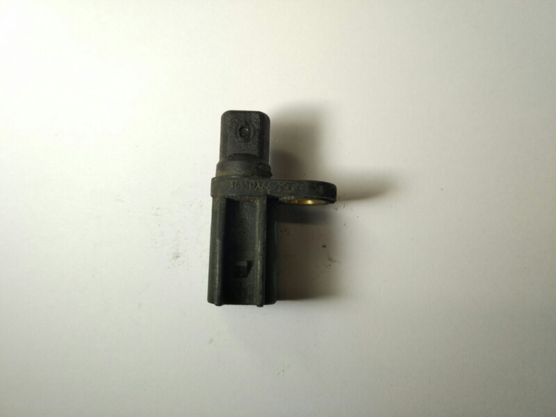 Датчик ABS задний Mazda Axela CR