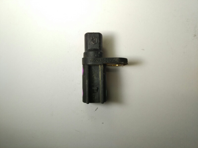 Датчик ABS задний Mazda Axela CR