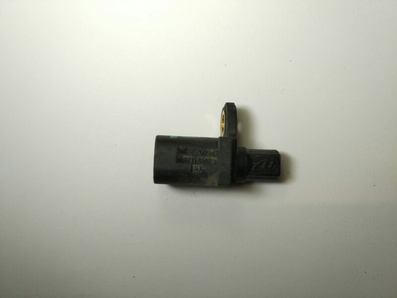 Датчик ABS задний Axela CR