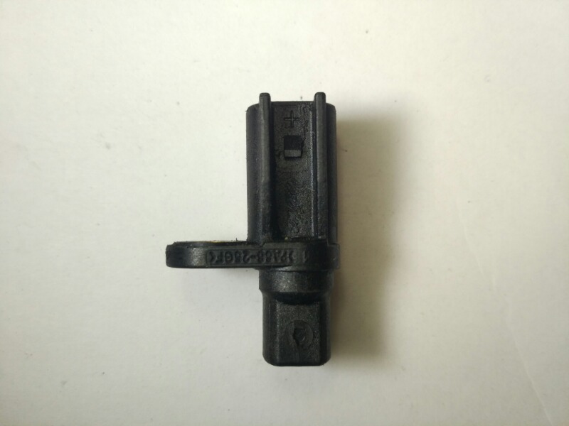 Датчик ABS задний Mazda Axela CR