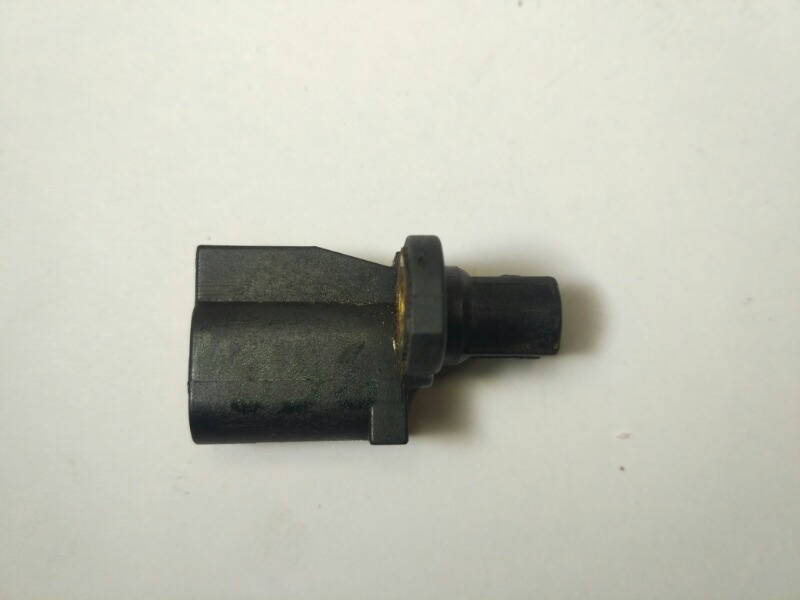 Датчик ABS задний Mazda Axela CR BP4K43711A контрактная