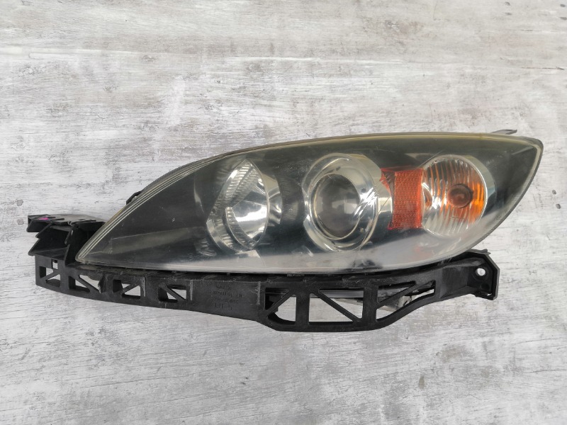 Фара Mazda Axela BK3P левая Фара Mazda Axela BK3P левая
