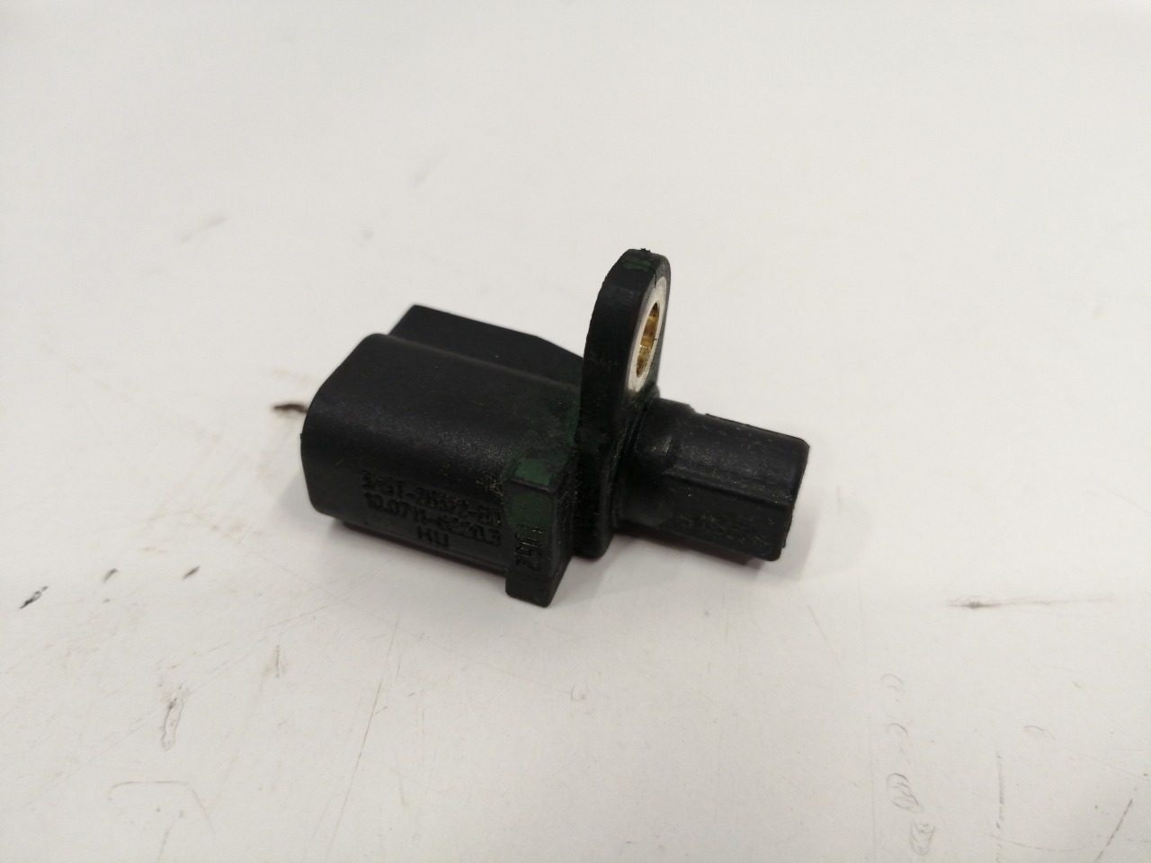 Датчик abs Mazda Axela BK Датчик abs Mazda Axela BK