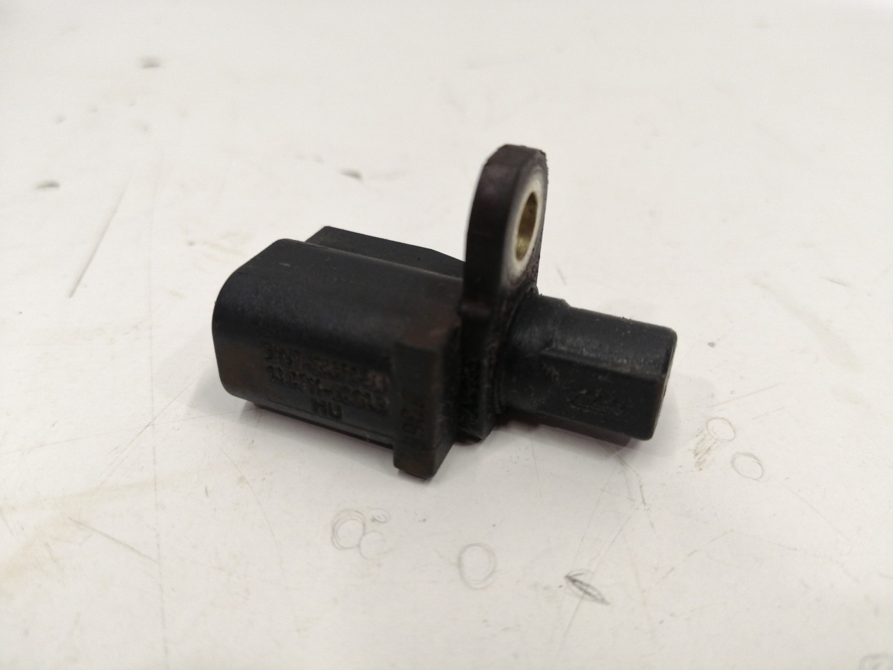 Датчик abs Mazda Axela BK Датчик abs Mazda Axela BK