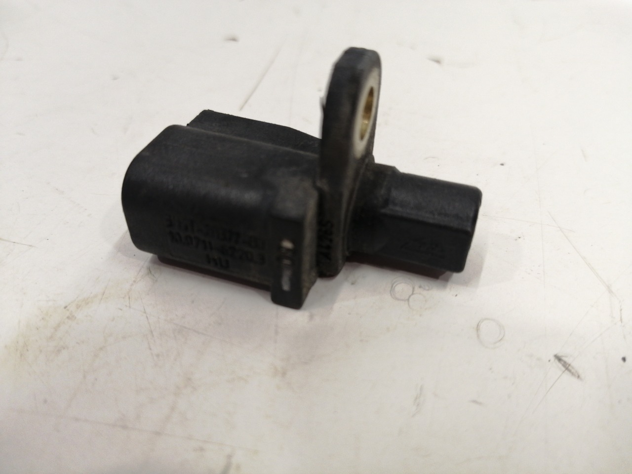 Датчик abs Mazda Axela BK Датчик abs Mazda Axela BK