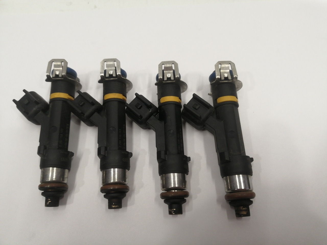 Форсунки Mazda Axela BK3P LF Форсунки Mazda Axela BK3P LF