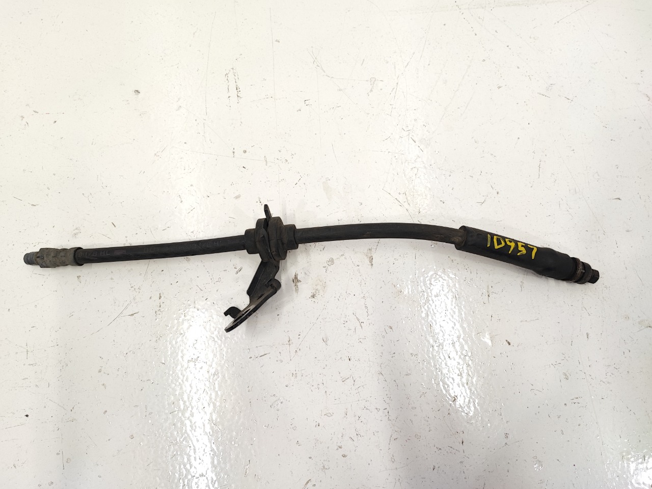 Шланг тормозной задний Mazda Mazda3 BK BP4L43980E контрактная