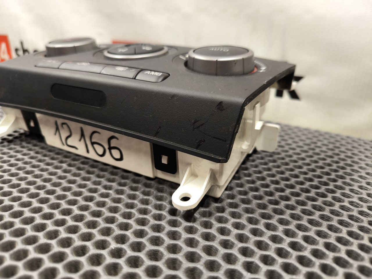 Блок климат-контроля Mazda3 2003-2009 BK