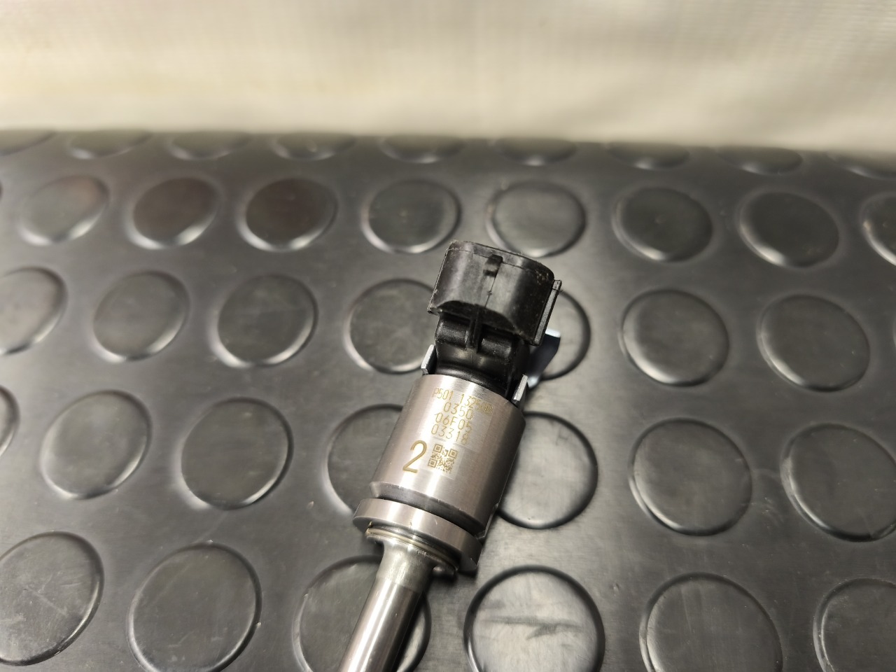 Форсунка топливная MAZDA3 BM5AP P5