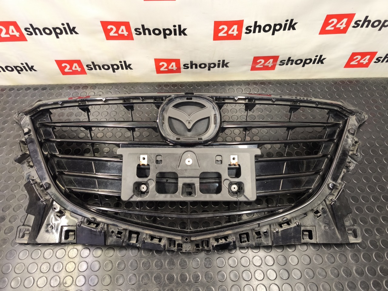 Решетка радиатора Mazda3 2013-2015 BM