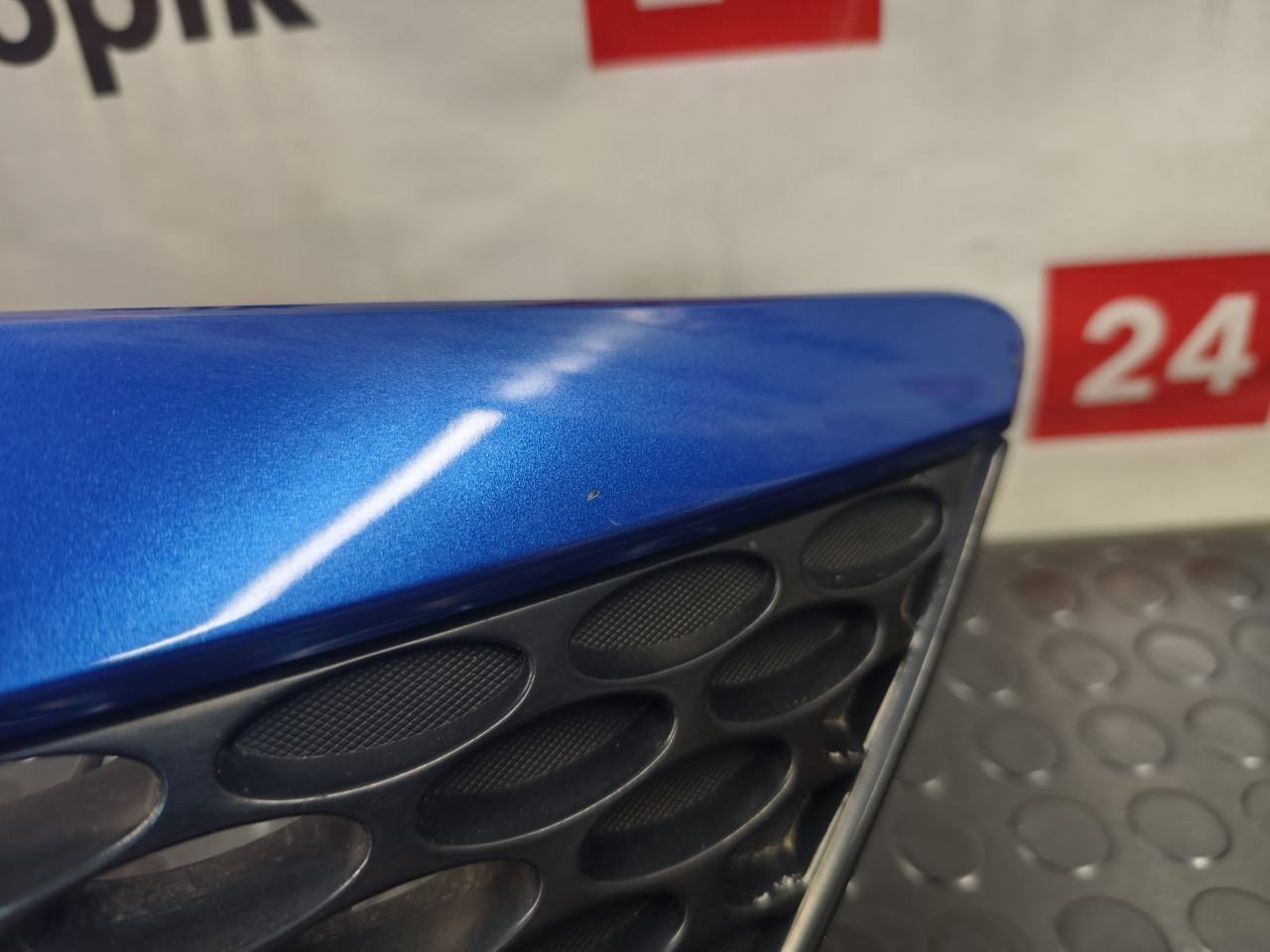 Решетка радиатора Mazda3 BK
