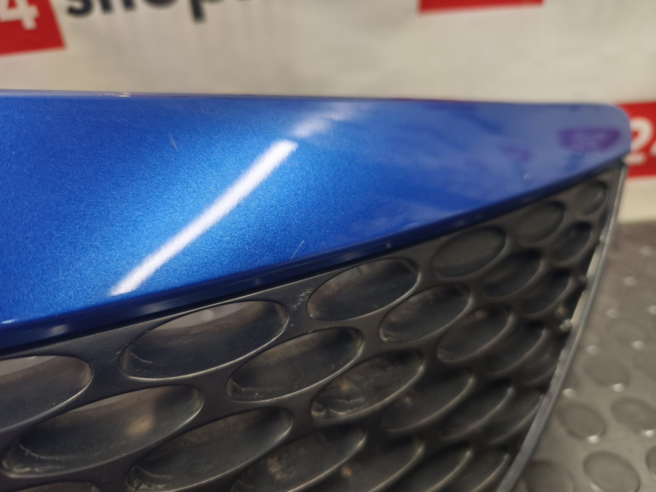 Решетка радиатора Mazda3 BK