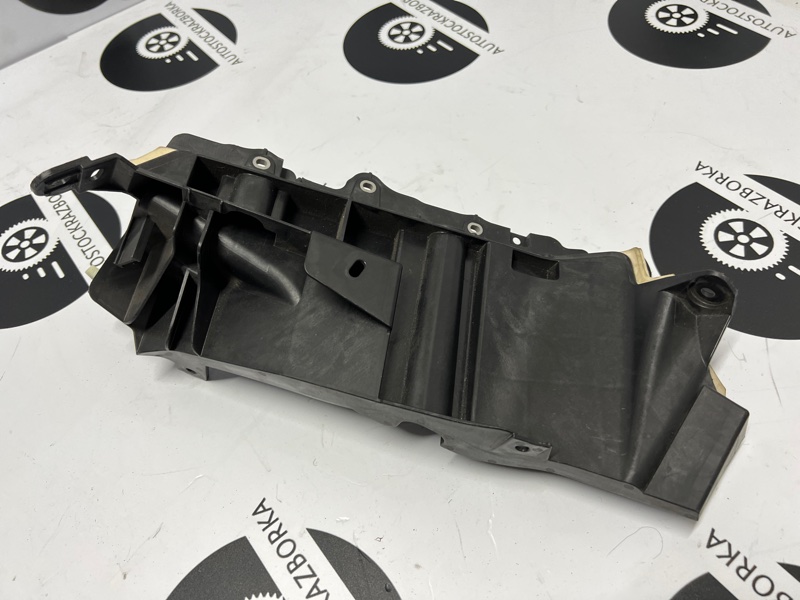 Защита BMW x7 2020 G07 B57D30C 61139866385 Б/У