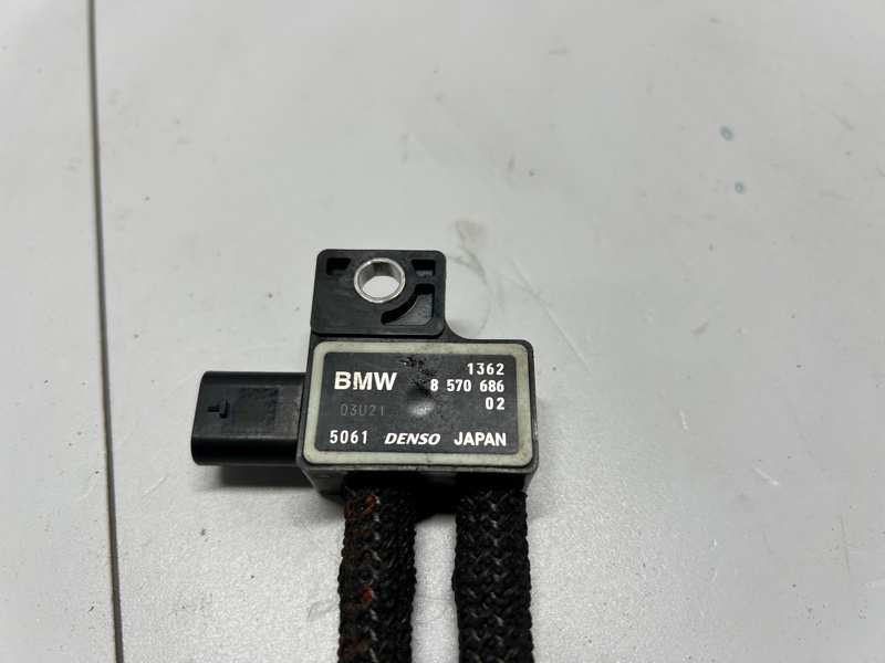 Датчик давления 740 2017 G12/G11 B57D30B