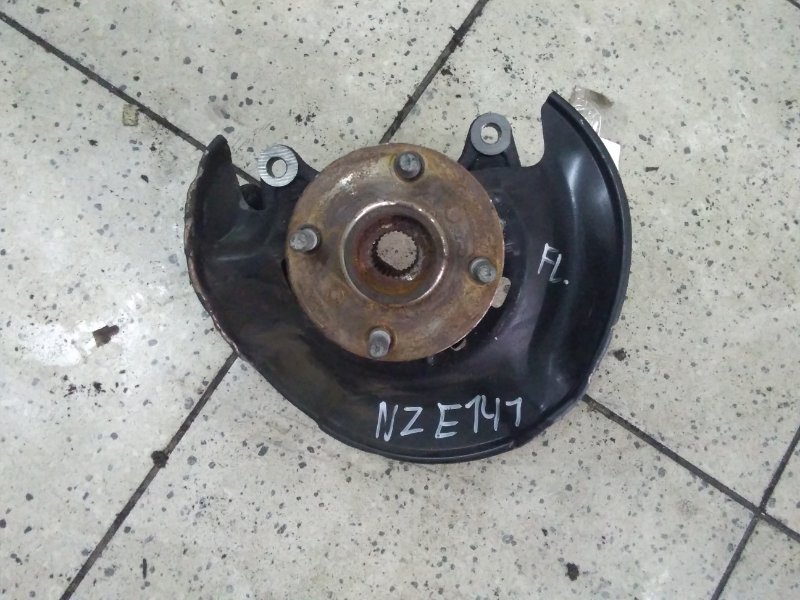 Ступица Toyota Corolla Axio NZE141 1NZ-FE передняя левая
